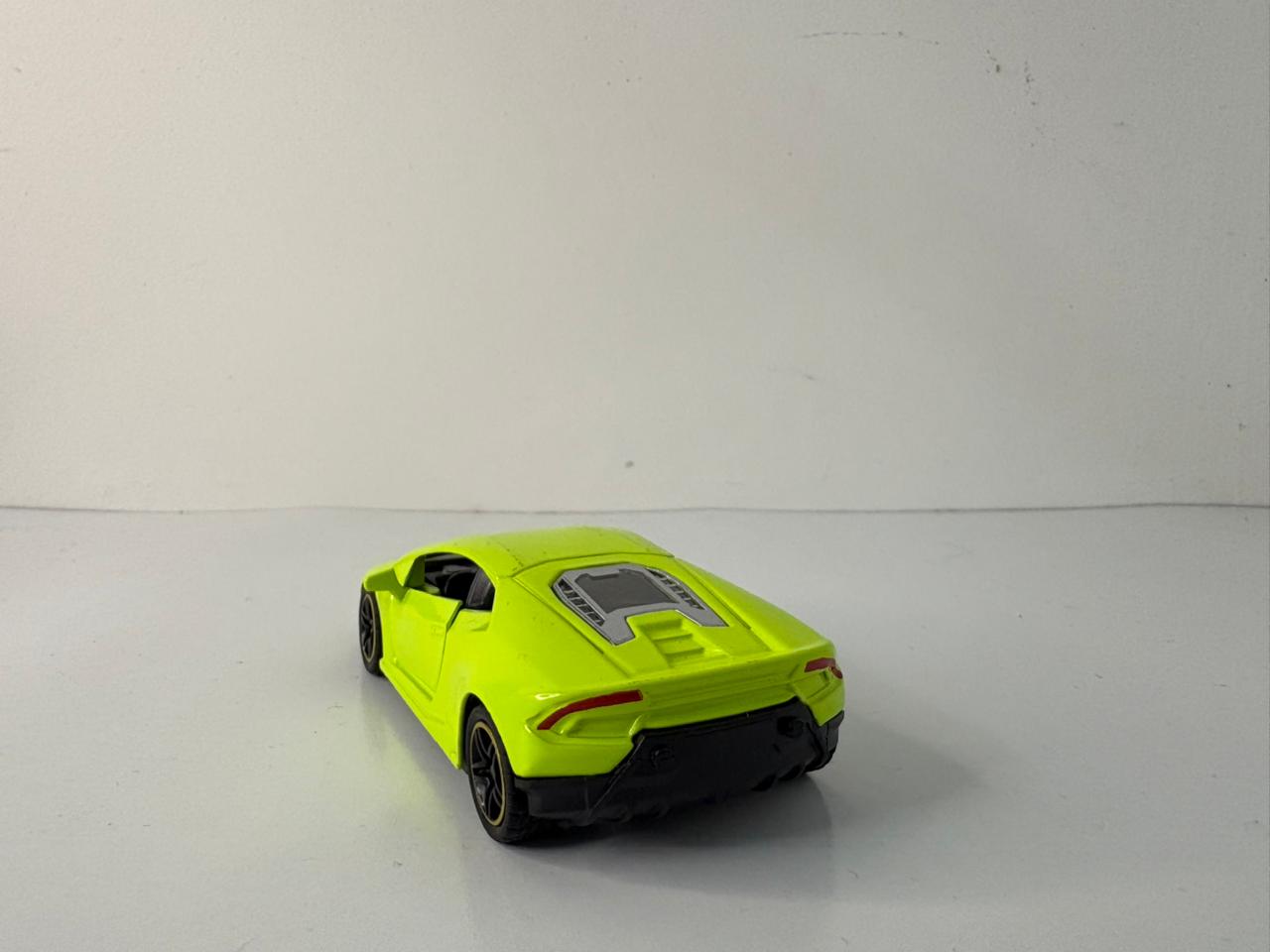 Lamborghini 1:43 scale diecast model.