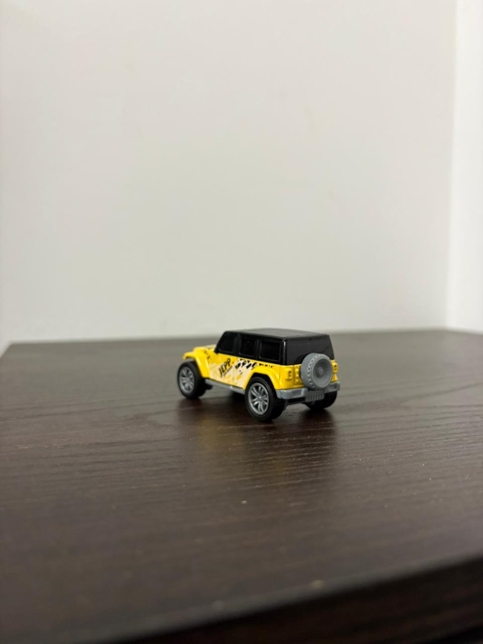 Metal 1:64 scale Jeep model