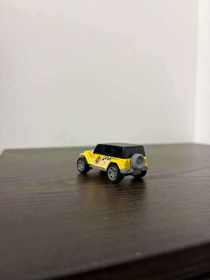 Metal 1:64 scale Jeep model