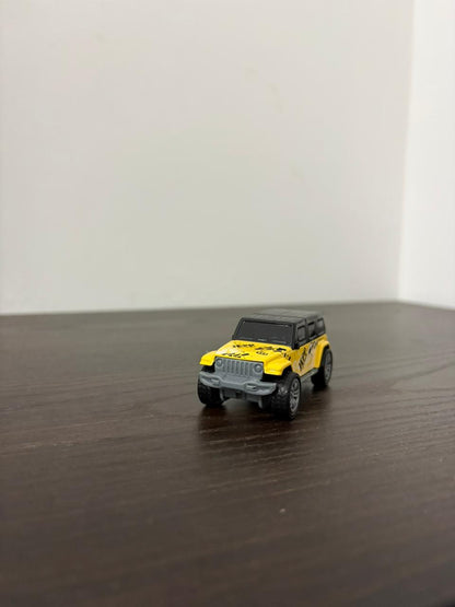 Metal 1:64 scale Jeep model