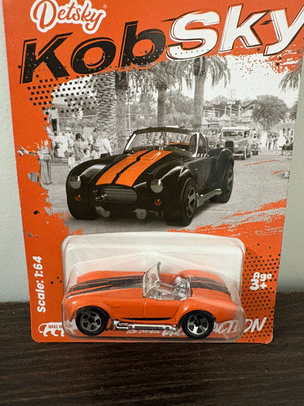 1:64 scale metal Diecast models