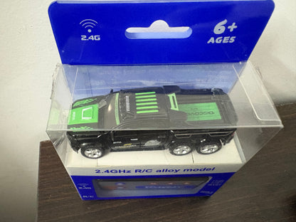 Rechargeable mini RC car