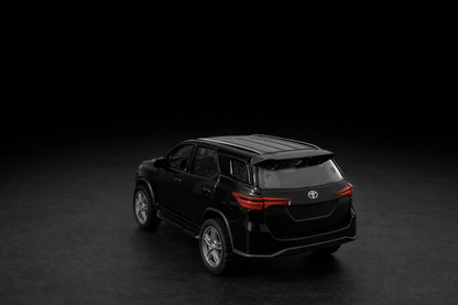 Toyota fortuner metal Diecast cast model 1:32 scale