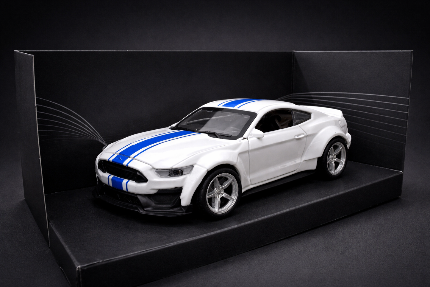 Ford Mustang Shelby metal 1:36 scale model
