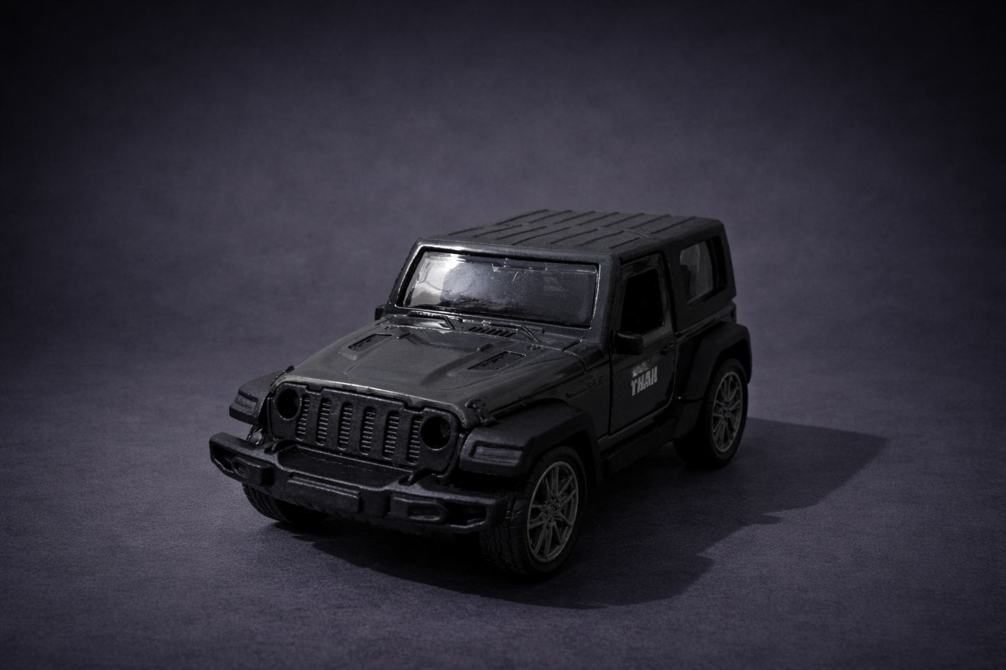 Thar 1:43 scale metal diecast model