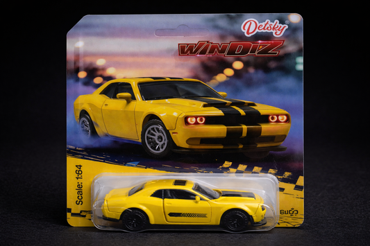 Dodge Challenger 1:64 scale metal model.