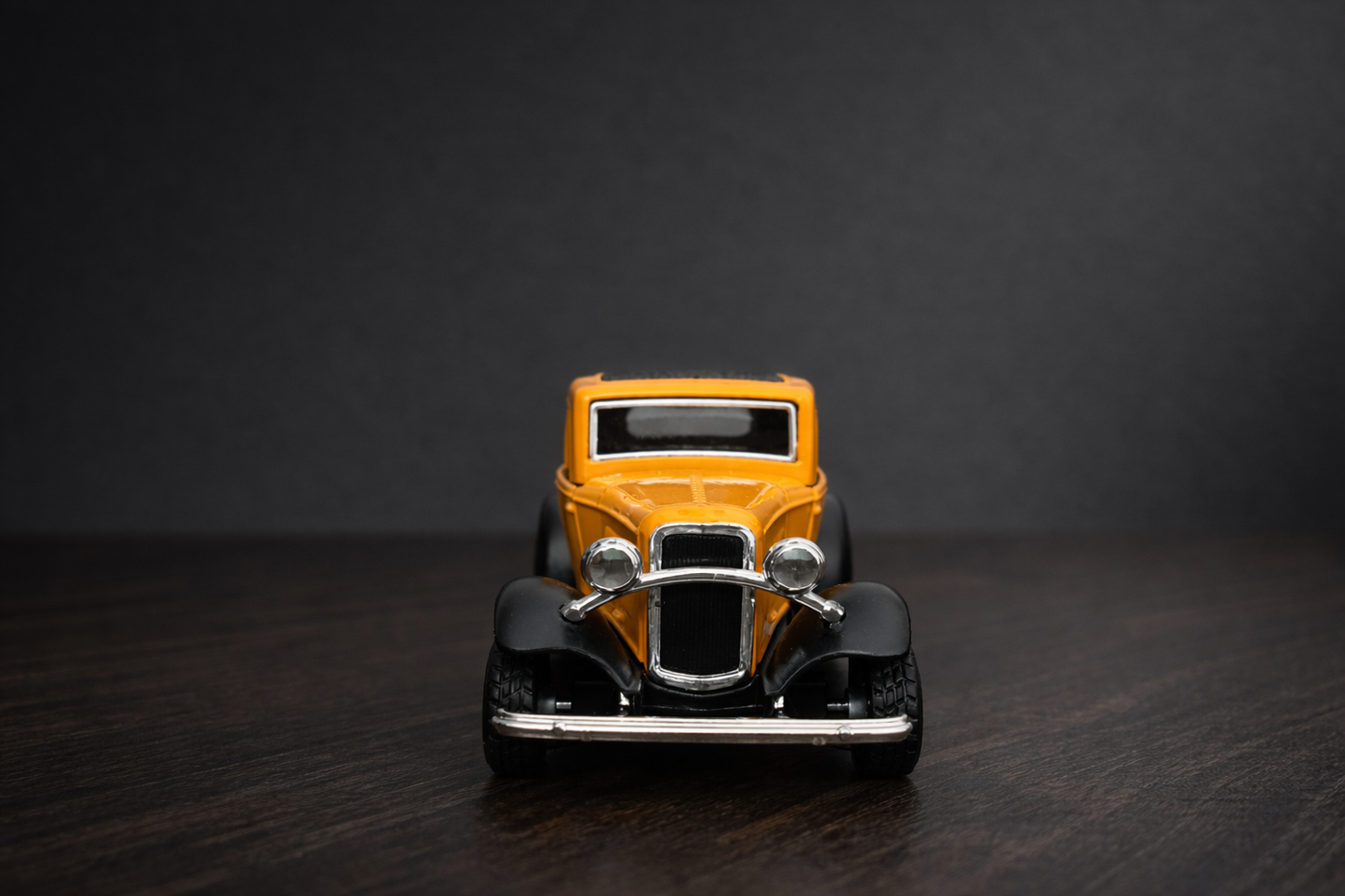 Metal diecast vintage series 1:32 scale