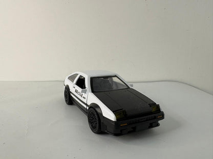 Toyota AE86 Trueno diecast model.