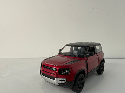 Kinsmart:-1:36 scale Land Rover Defender 90
