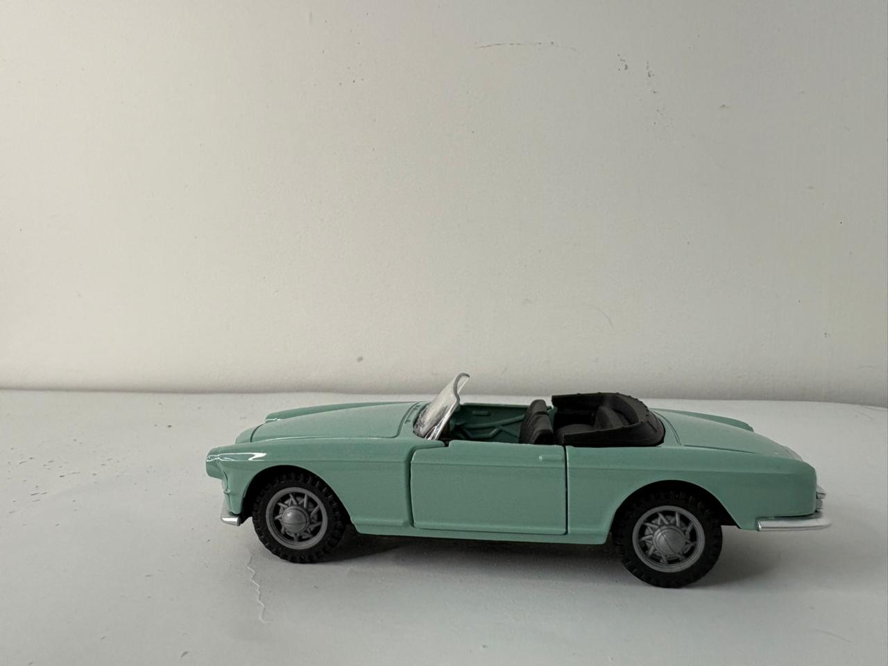 1956 BMW 503 Cabriolet.