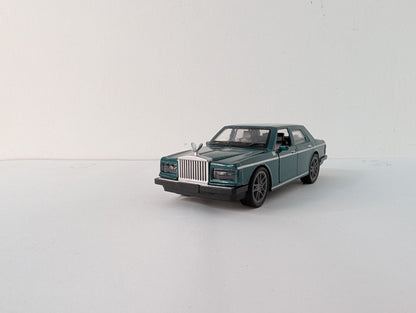 Rolls Royce Phantom diecast model.