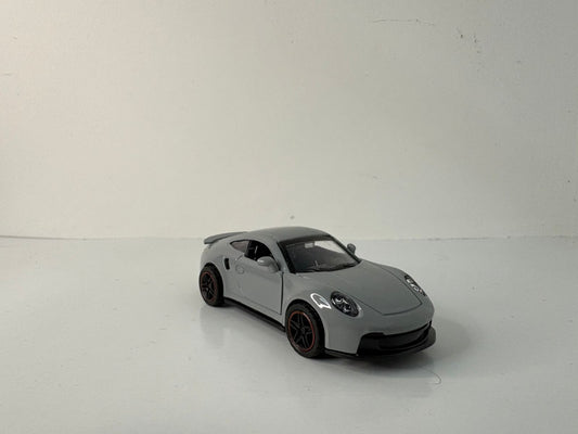 Porsche 911 GT3 1:43 scale model.