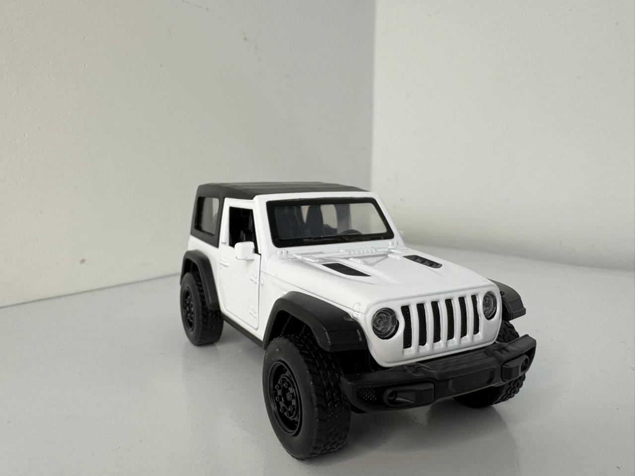 1:36 scale diecast model.