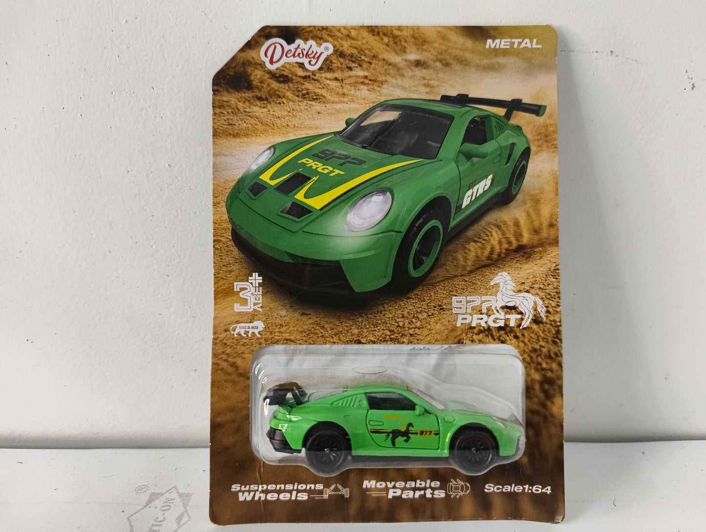 Porsche 911 GT3 RS 1:64 scale.
