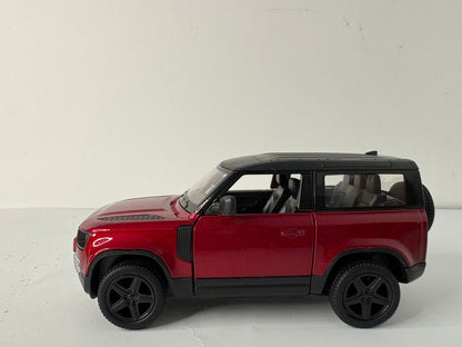 Kinsmart:-1:36 scale Land Rover Defender 90