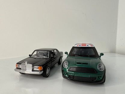 Combo-1:36 scale Mini Cooper S+Mercedes-Benz W123.
