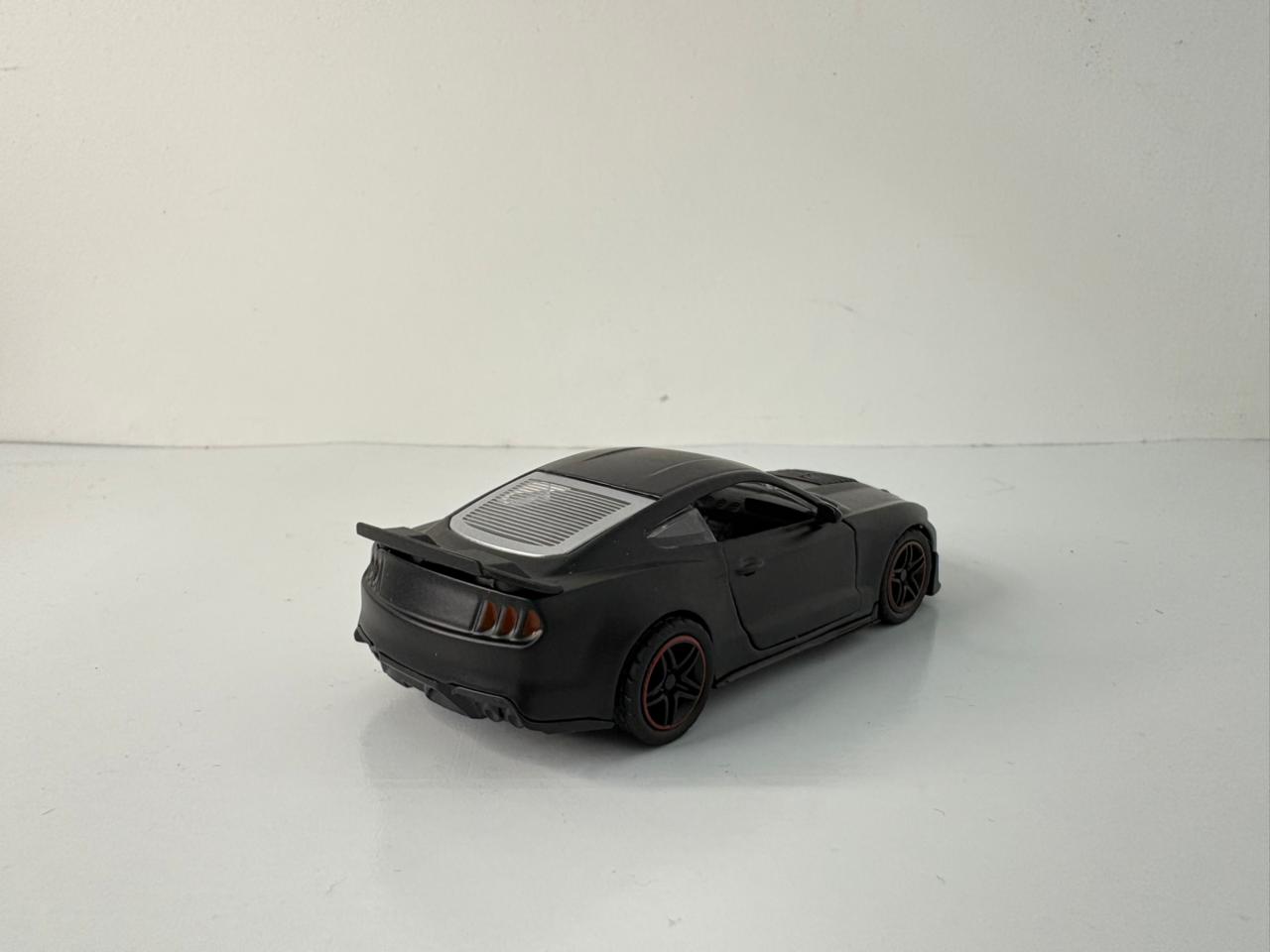 Ford Mustang Shelby GT500 1:43 scale.