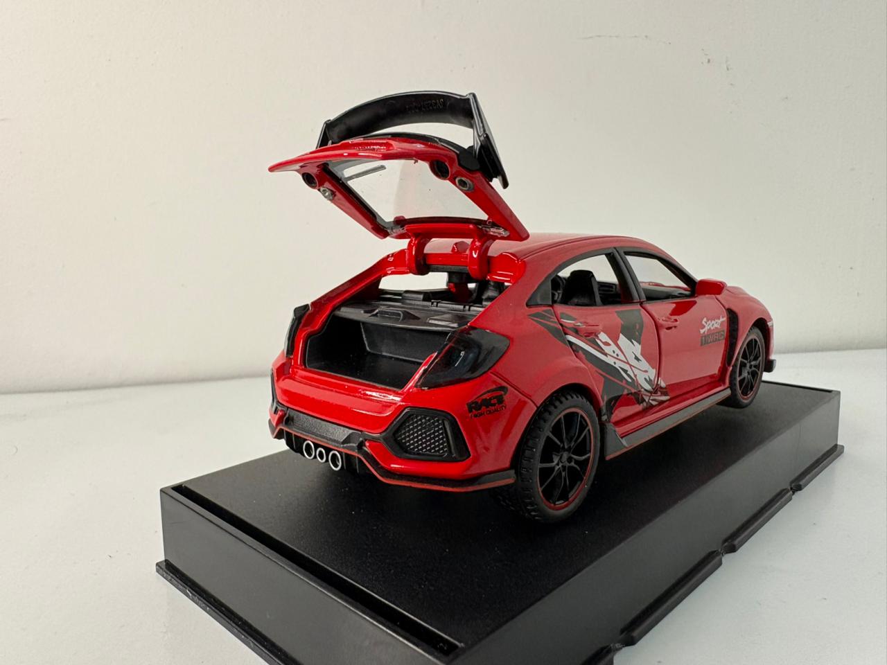 Honda Civic Type R 1:32 scale model.