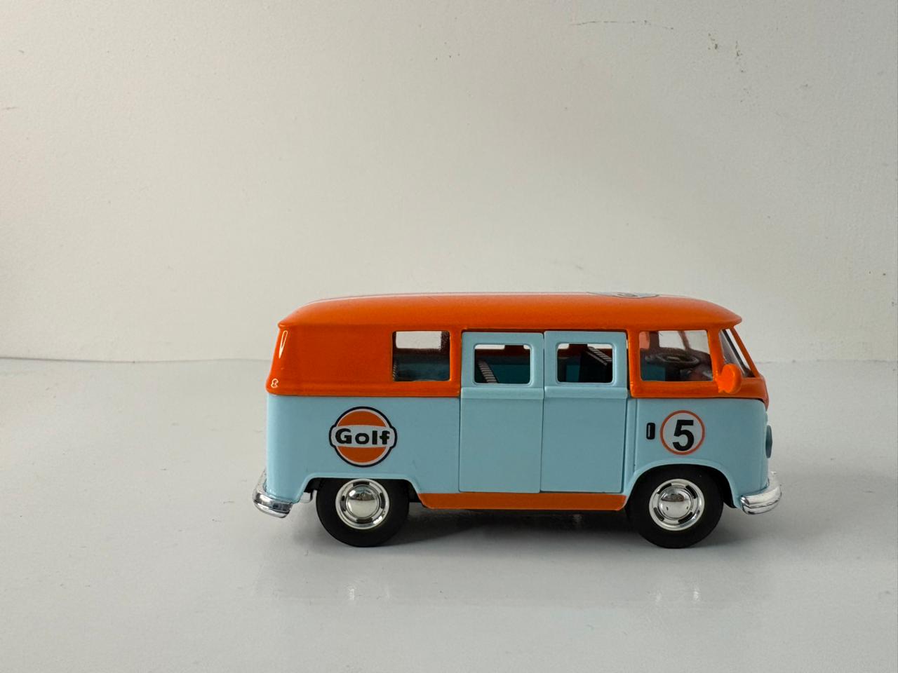 Volkswagen T1 diecast model 1:36 scale.