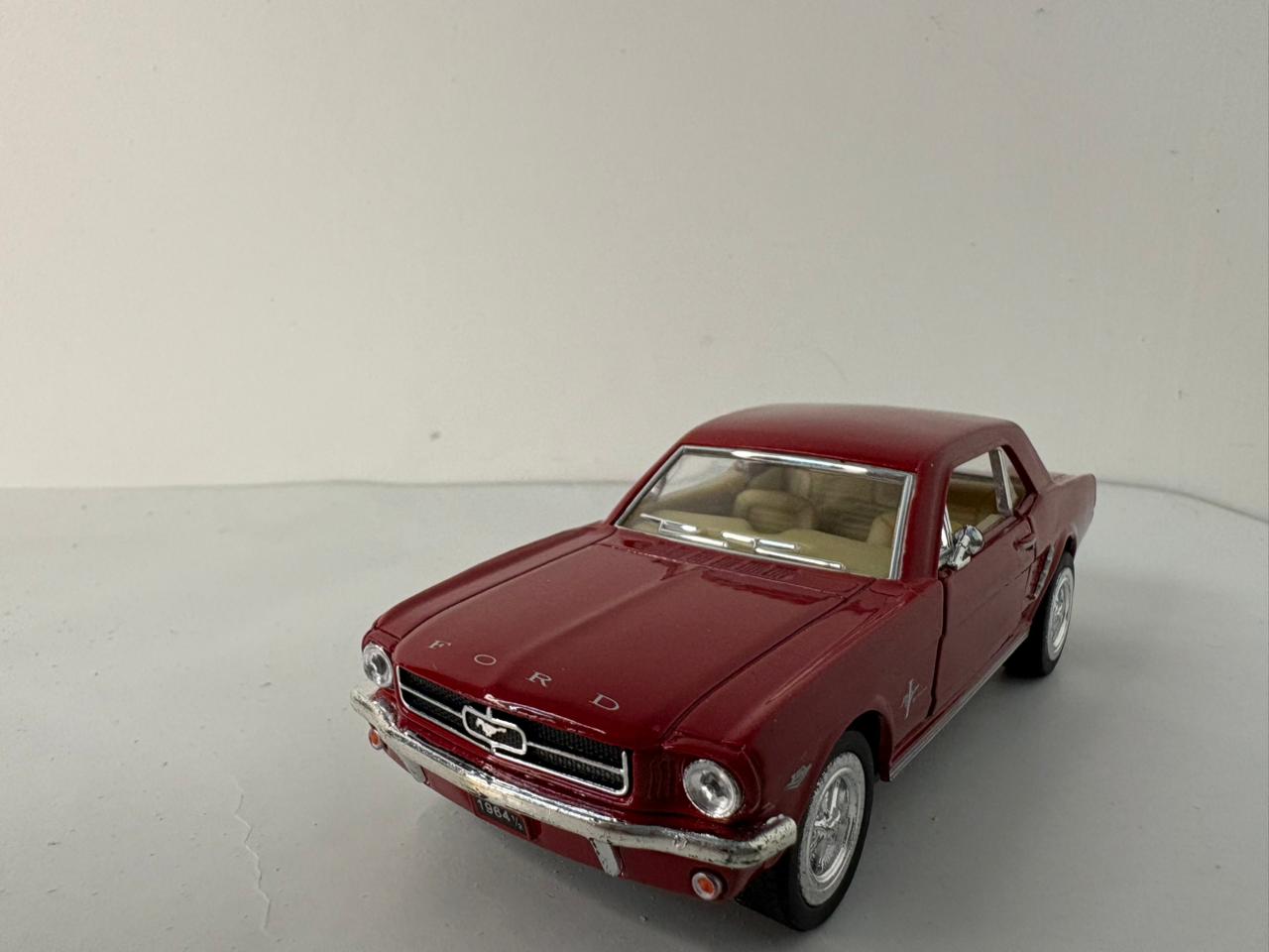 Kinsmart-1964 1/2 Ford Mustang 1:36 scale