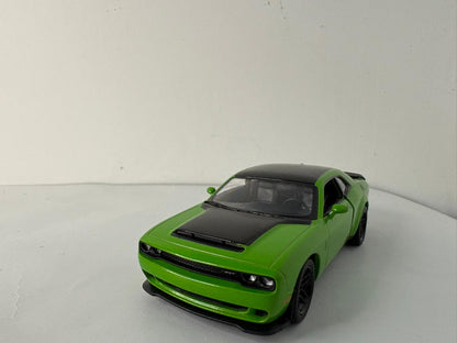 Kinsmart 1:40 scale 2023 Dodge Challenger SRT Demon 170.