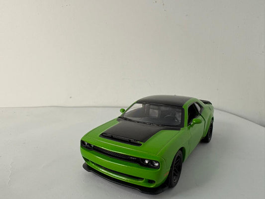 Kinsmart 1:40 scale 2023 Dodge Challenger SRT Demon 170.