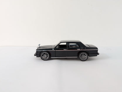 Rolls Royce Phantom diecast model.