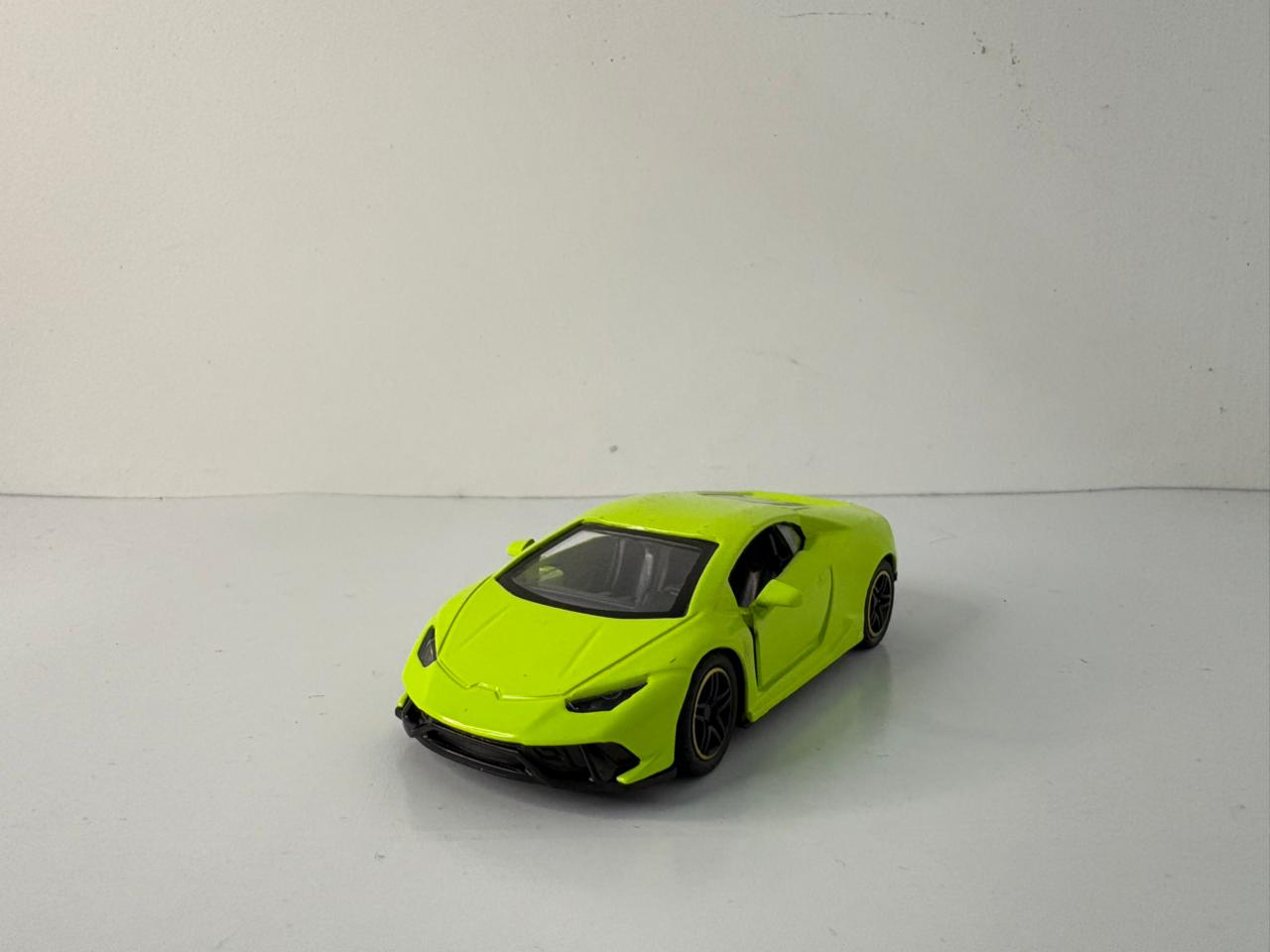 Combo- Mustang Shelby GT500+ Lamborghini 1:43 scale.