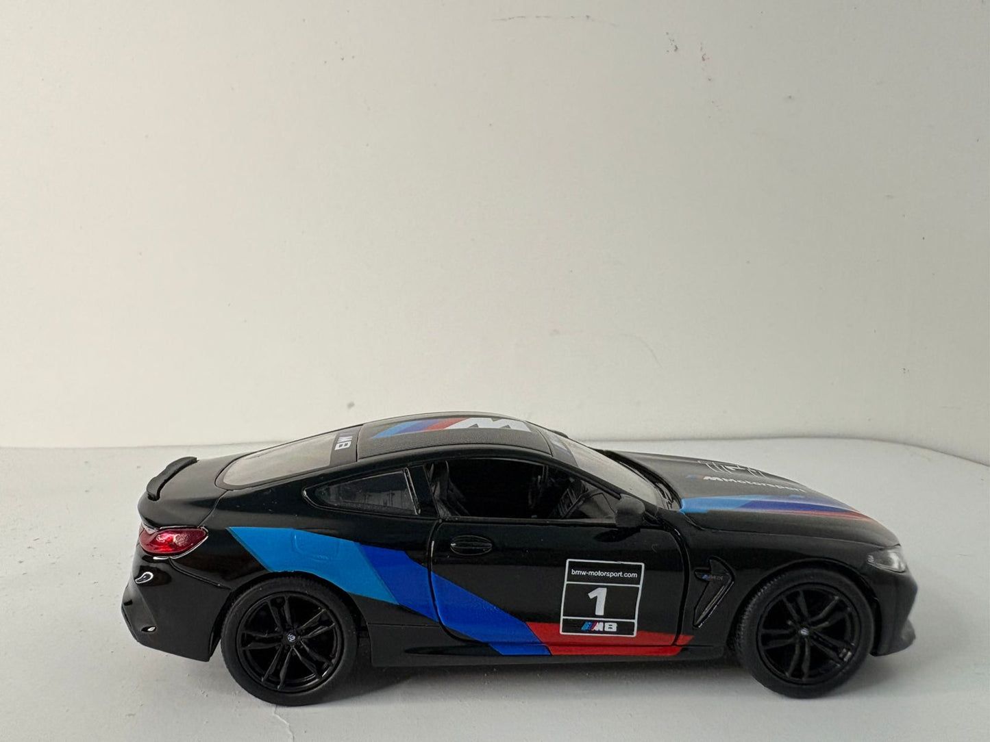 Kinsmart 1:38 scale BMW M8 Competition Coupe.